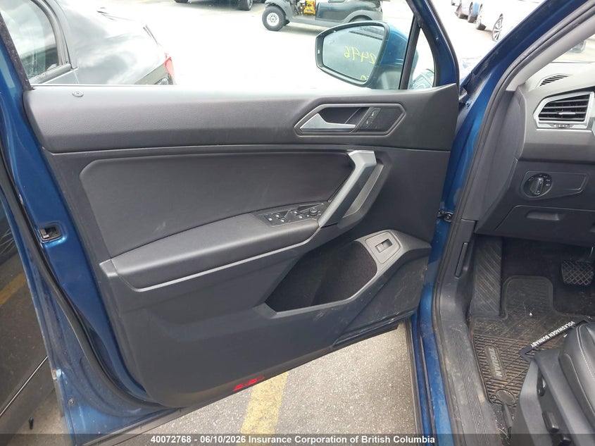 2019 Volkswagen Tiguan Comfortline VIN: 3VV2B7AXXKM176367 Lot: 40072768