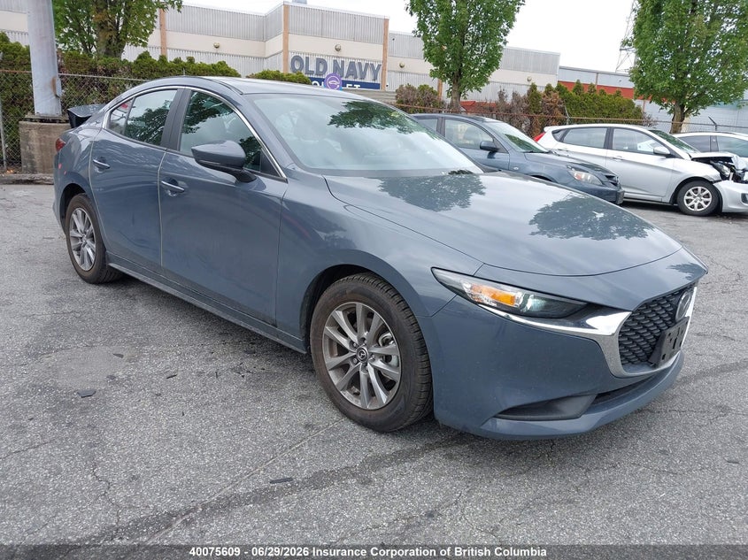 2025 Mazda 3 Preferred VIN: JM1BPACM2S1765958 Lot: 40075609