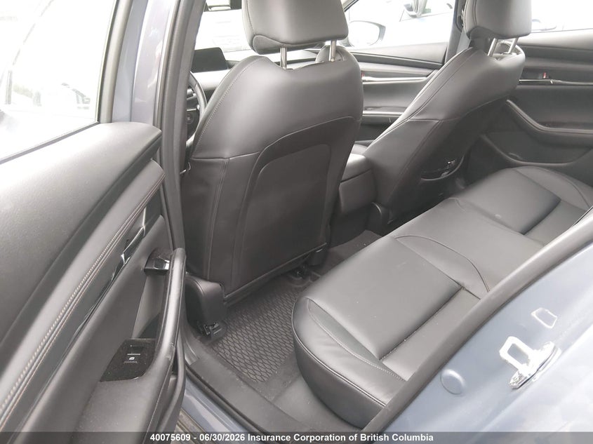 2025 Mazda 3 Preferred VIN: JM1BPACM2S1765958 Lot: 40075609