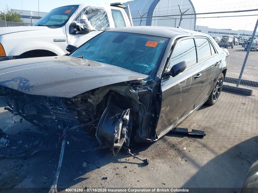 Vin: 2c3ccasg3nh260047, lot: 30095870, chrysler 300 touring l 20222
