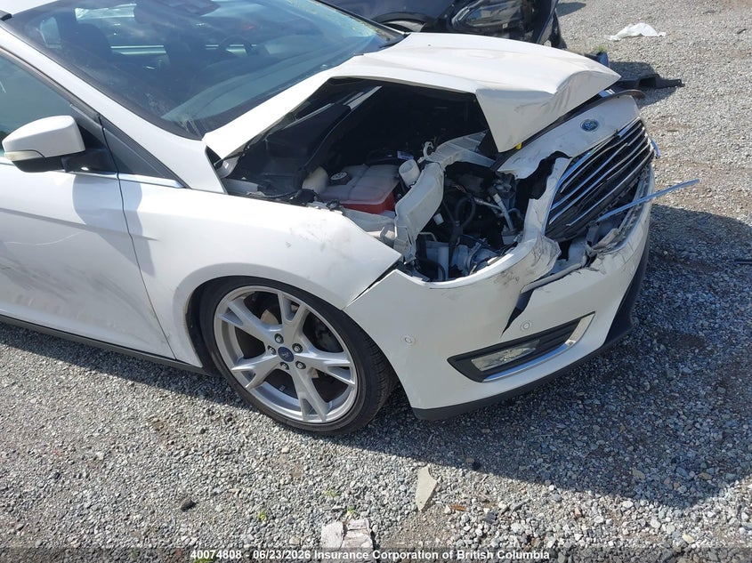 Vin: 1fadp3n22gl295772, lot: 30096033, ford focus titanium 2016 img_1