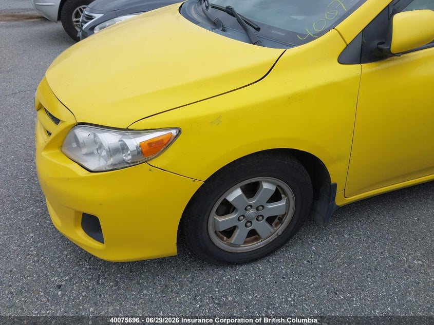 Vin: 2t1bu4ee2cc770820, lot: 30096057, toyota corolla s/le 20122