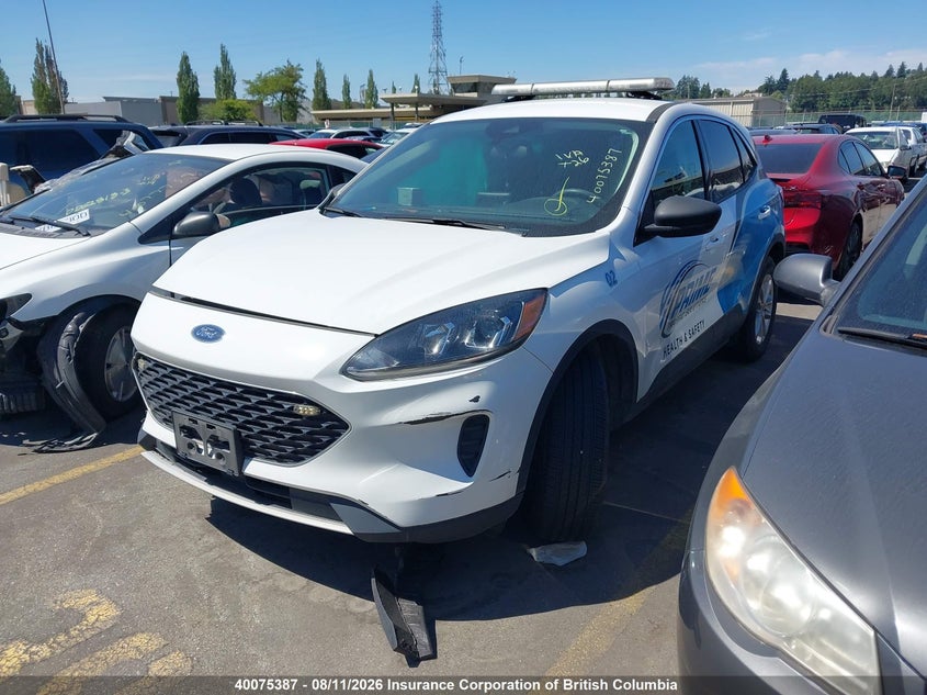 Vin: 1fmcu9bz4nua68511, lot: 30096100, ford escape se 20222