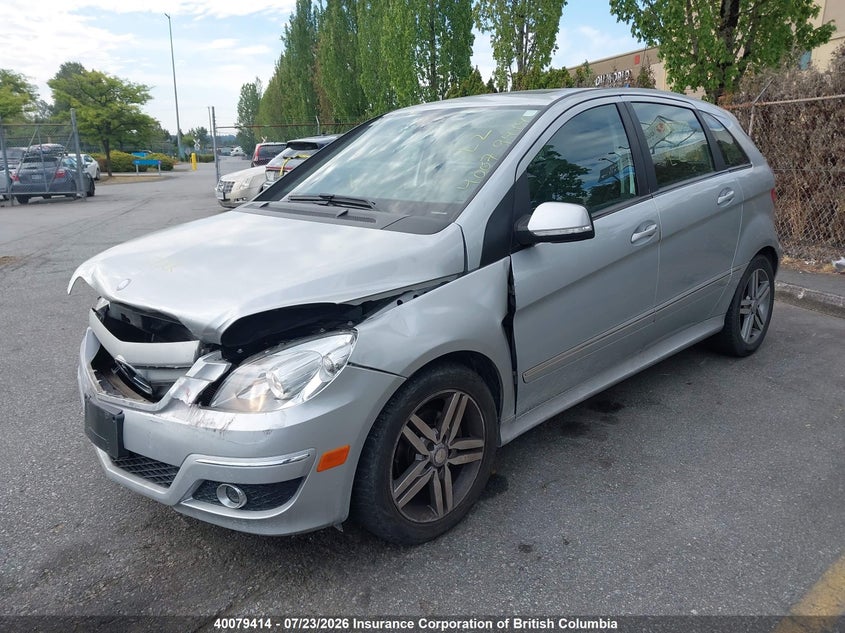 Vin: wddfh3eb3bj653309, lot: 30096261, mercedes-benz b200 t 20112
