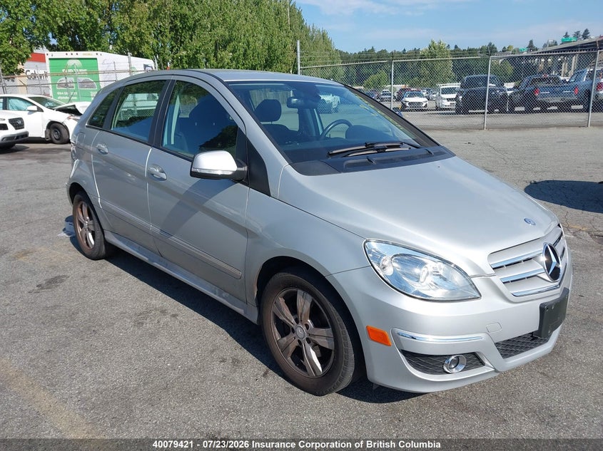 Vin: wddfh3db3aj562380, lot: 30096269, mercedes-benz b200 2010 img_1