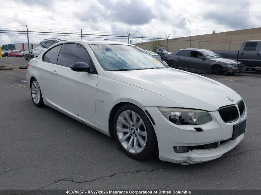 Vin: wbakg7c56be264492, lot: 30096560, bmw 3-series 2011 img_1