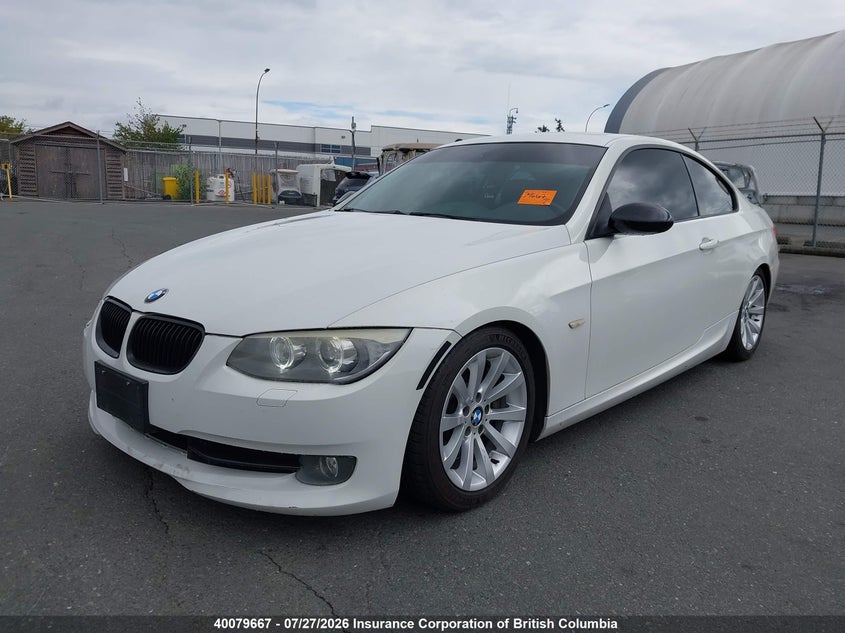 Vin: wbakg7c56be264492, lot: 30096560, bmw 3-series 20112