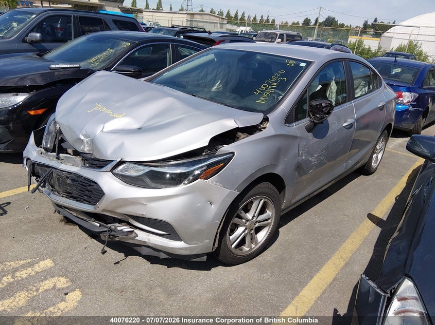 Vin: 3g1be5sm8hs538966, lot: 30096597, chevrolet cruze lt 20172