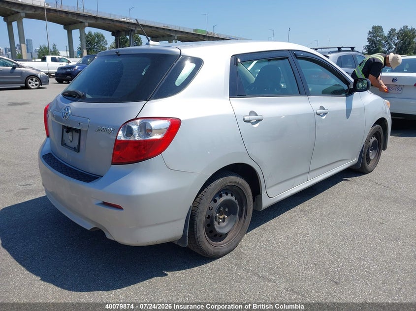 Vin: 2t1ku4ee7ac228366, lot: 30096796, toyota corolla matrix 20104