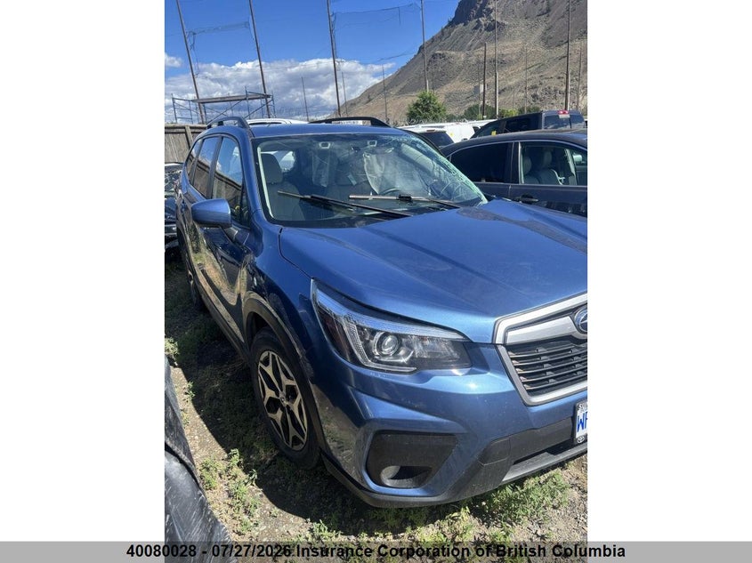 Vin: jf2skegc1kh438323, lot: 30096972, subaru forester premium 2019 img_1