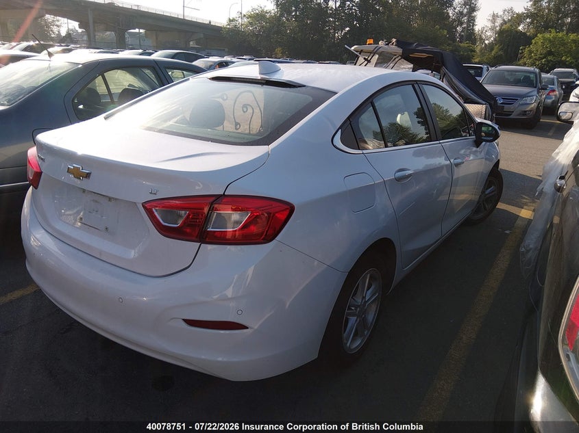 Vin: 1g1be5sm0j7178404, lot: 30097153, chevrolet cruze lt 20184