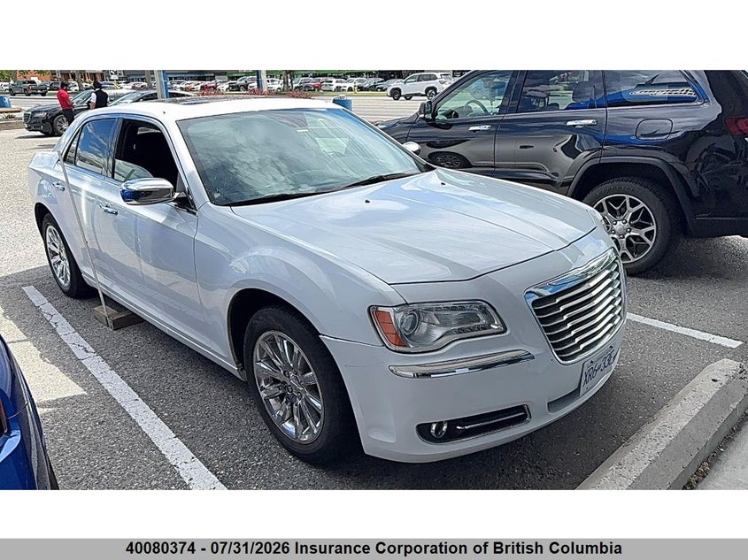 Vin: 2c3ca6ct5bh558836, lot: 30097418, chrysler 300c 2011 img_1