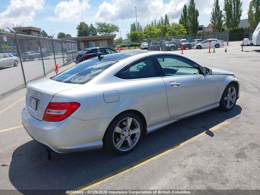 Vin: wddgj4hb1cf873434, lot: 30097700, mercedes-benz c 250 20124