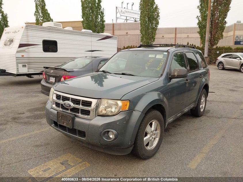 Vin: 1fmcu9dg6akc21200, lot: 30097738, ford escape xlt 20102