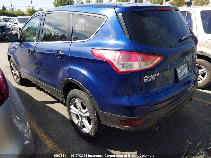 Vin: 1fmcu0gx5dua44204, lot: 30097794, ford escape se 20133