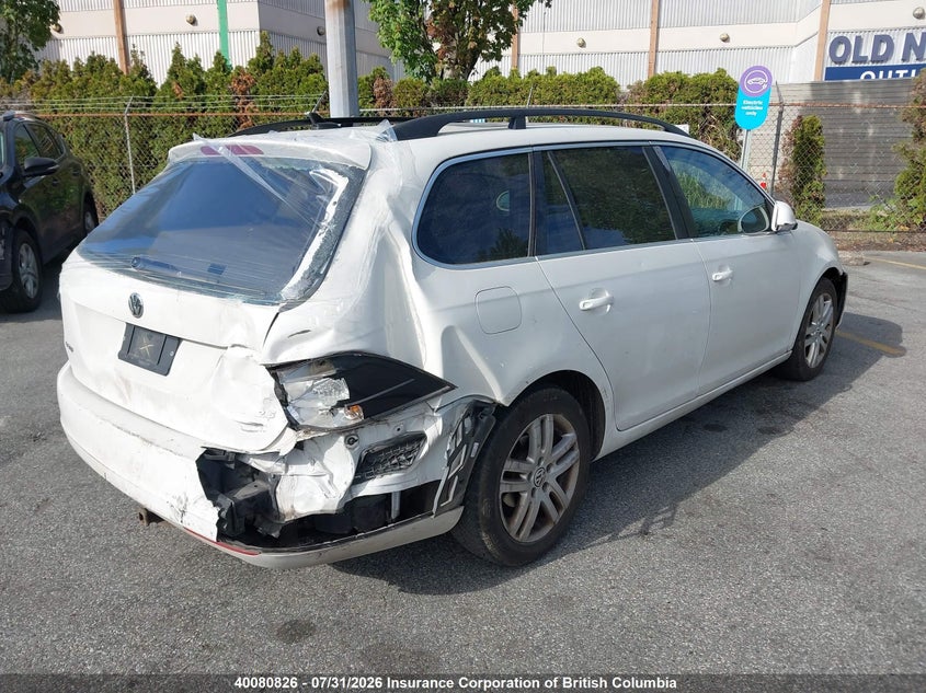 Vin: 3vwmx7aj1am612488, lot: 30097963, volkswagen golf 20104