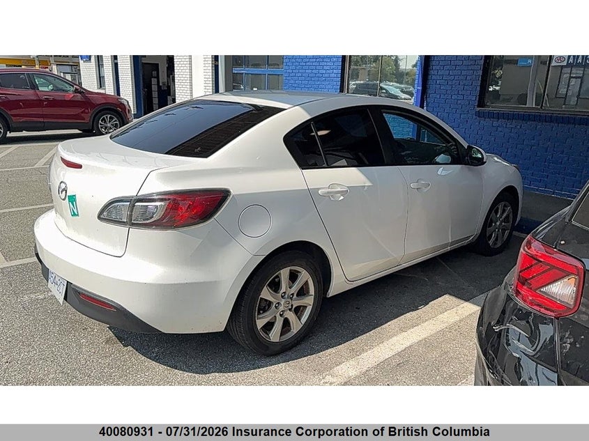 Vin: jm1bl1uf6b1435400, lot: 30098093, mazda 3 mazda gx 20114