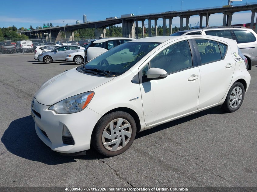 Vin: jtdkdtb30e1560608, lot: 30098115, toyota prius 20142