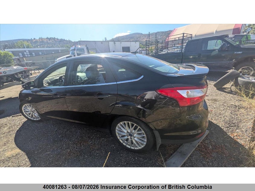 Vin: 1fadp3j2xdl366122, lot: 30098508, ford focus 20133