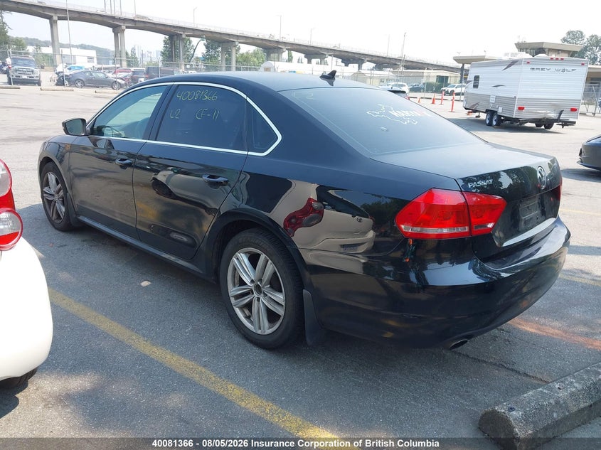 Vin: 1vwbs7a38fc098218, lot: 30098635, volkswagen passat 20153
