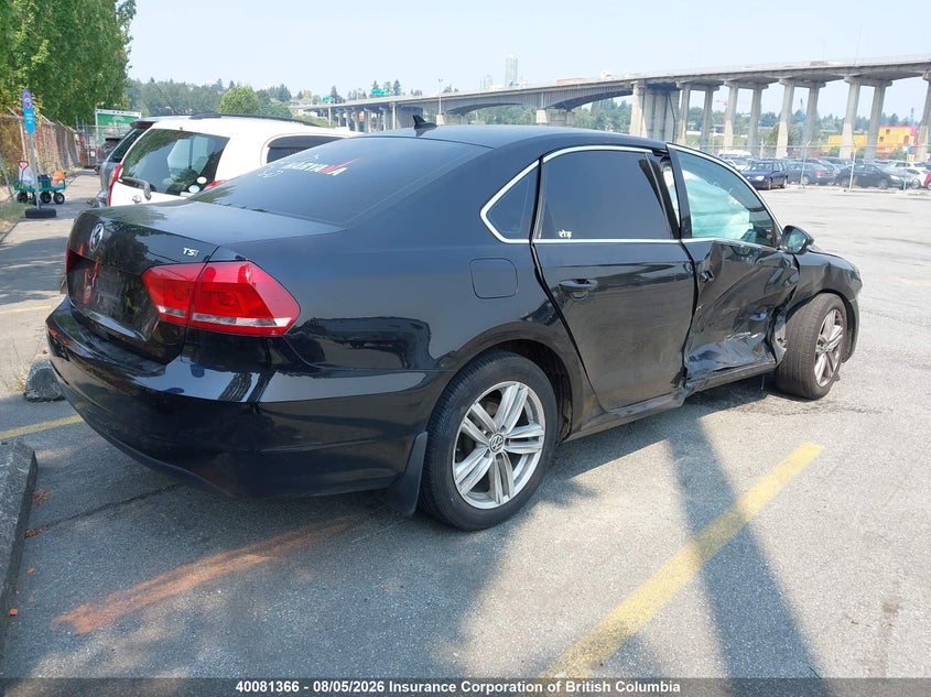 Vin: 1vwbs7a38fc098218, lot: 30098635, volkswagen passat 20154