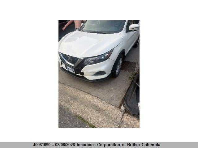 Vin: jn1bj1bw8nw477697, lot: 30099006, nissan rogue sport sv 20222