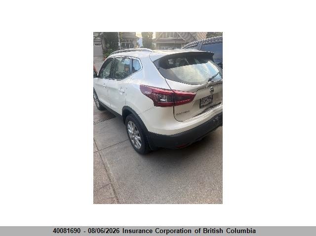 Vin: jn1bj1bw8nw477697, lot: 30099006, nissan rogue sport sv 20223