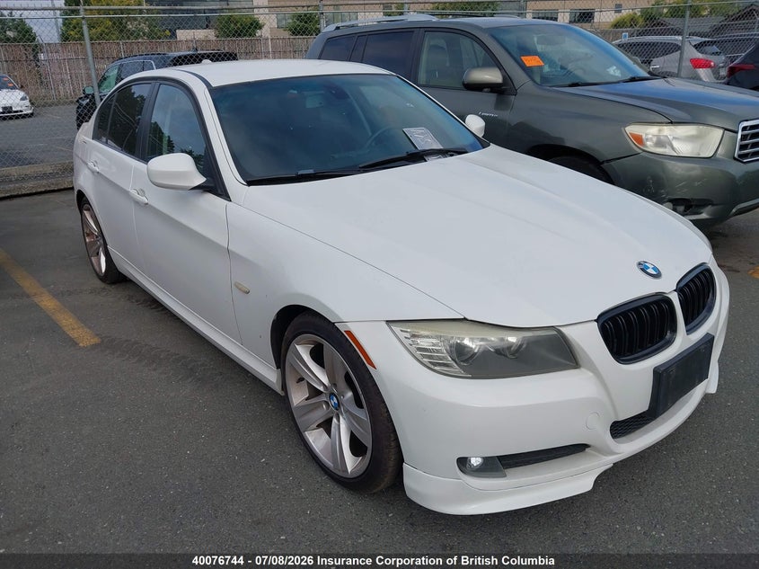 Vin: wbapg7c55aa794397, lot: 30099112, bmw 323 i 2010 img_1
