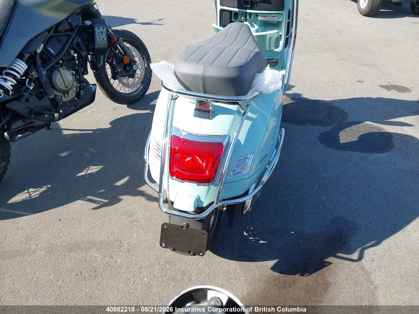 2026 VESPA GTS BIKE 1