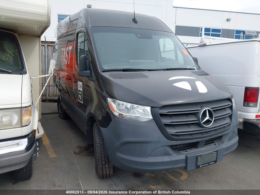 2016 Ford F-550 Chassis Xl, Удар сзади, IAAI, VIN 1FD0X5HT7GED41153