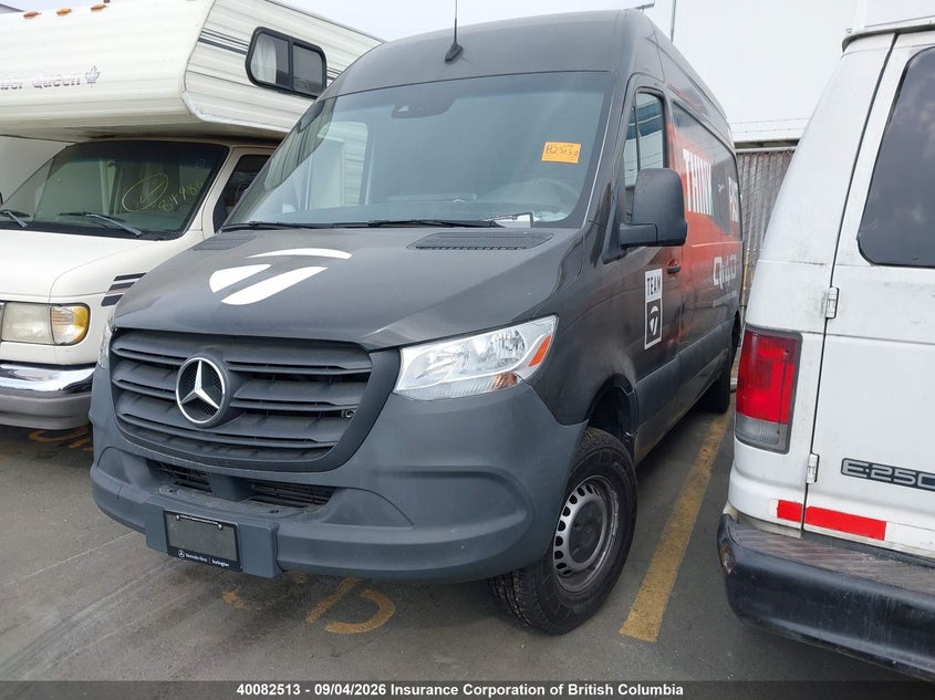 2016 Ford F550, Rear, IAAI, VIN 1FD0X5HT7GED41153 — photo 2
