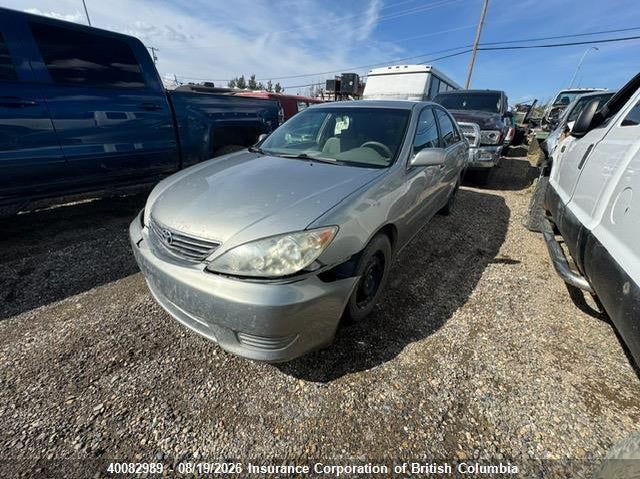 2005 Toyota Camry, Удар спереди, IAAI, VIN 4T1BE32K75U985502 — фото 2