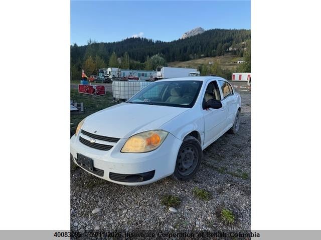 2020 Ford Edge, Left Side, IAAI, VIN 2FMPK3G94LBA61039 — photo 2