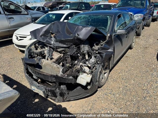 2013 Chevrolet Malibu, Front, IAAI, VIN 1G11B5SA2DF231527 — photo 2