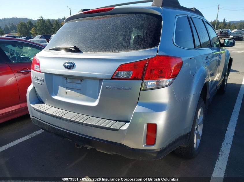 Vin: 4s4brggc9d3302782, lot: 30101197, subaru outback 2.5i premium 20134