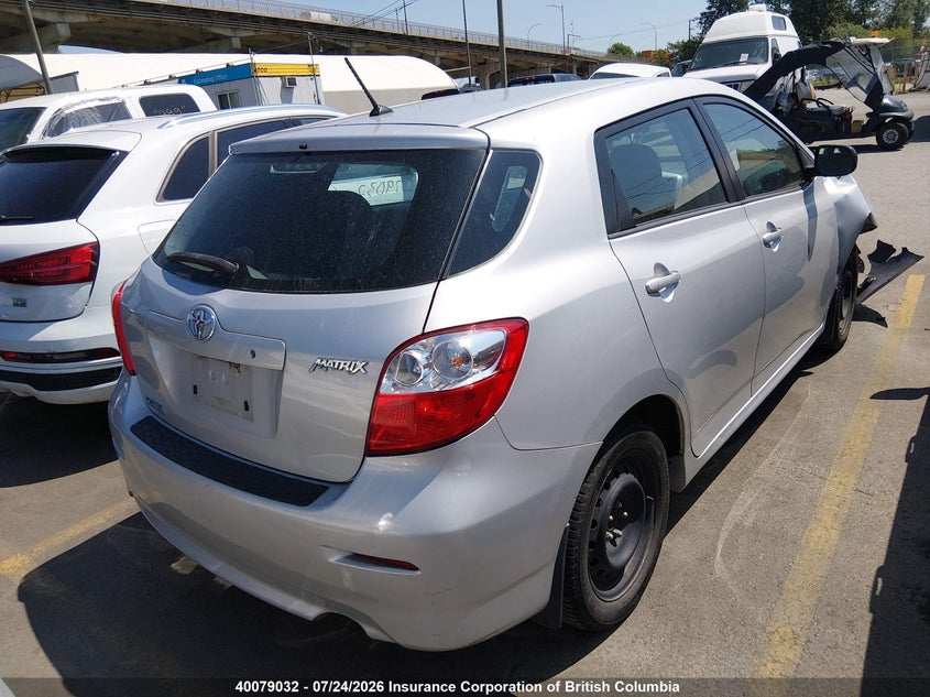 Vin: 2t1ku4eexec132348, lot: 30101380, toyota matrix s 20144