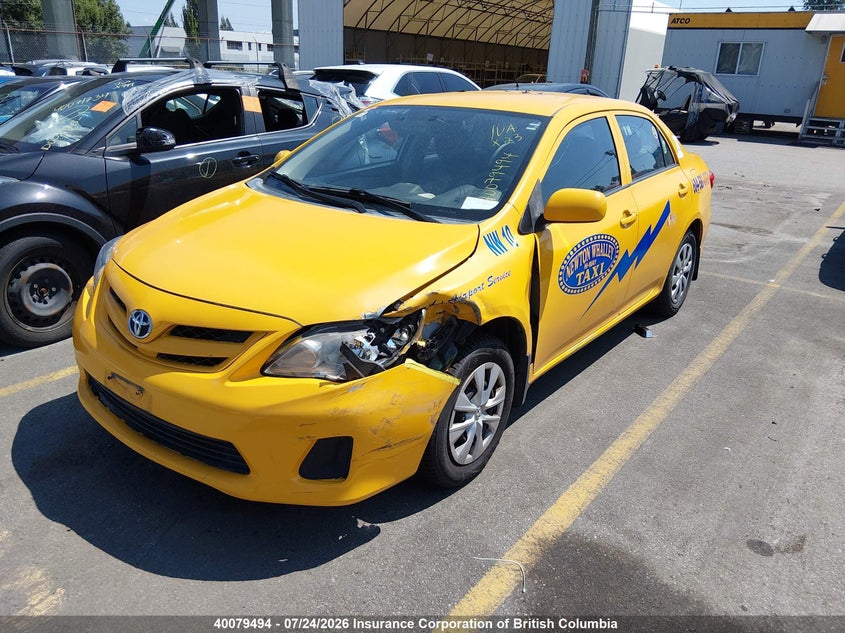 Vin: 2t1bu4ee0dc083661, lot: 30102063, toyota corolla ce 20132