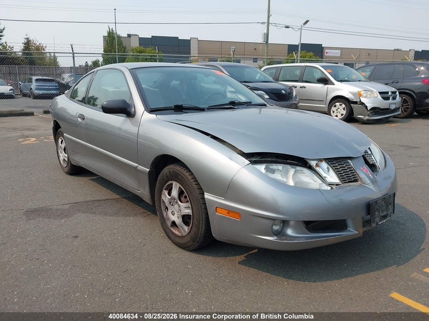 2004 Pontiac Sunfire Gt/Sl, Удар спереди, IAAI, VIN 3G2JB12F14S104991