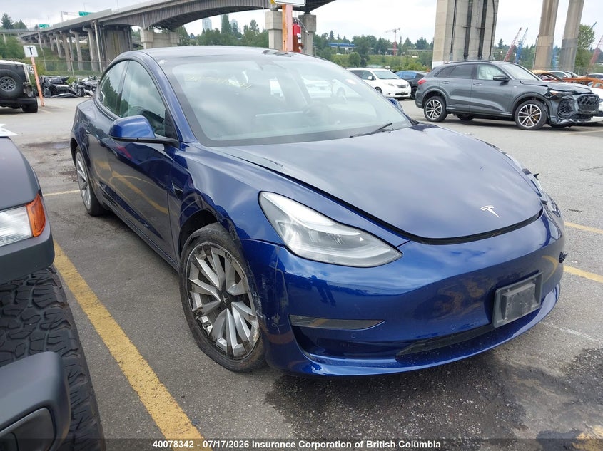 Vin: 5yj3e1ebxnf298418, lot: 30102734, tesla model 3 2022 img_1
