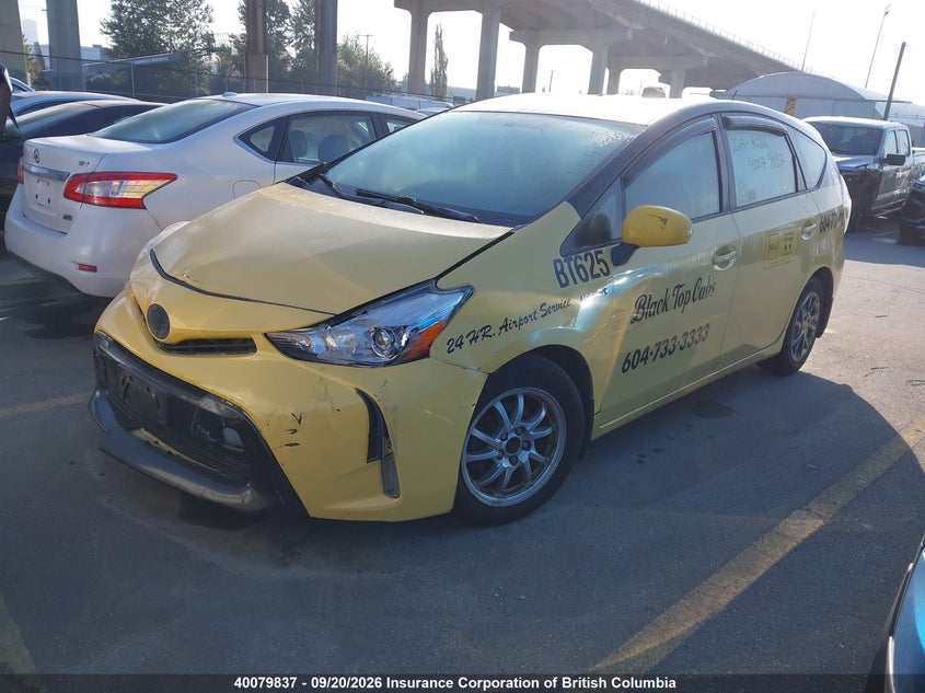 Vin: jtdzn3eu4hj066997, lot: 30103338, toyota prius v 20172