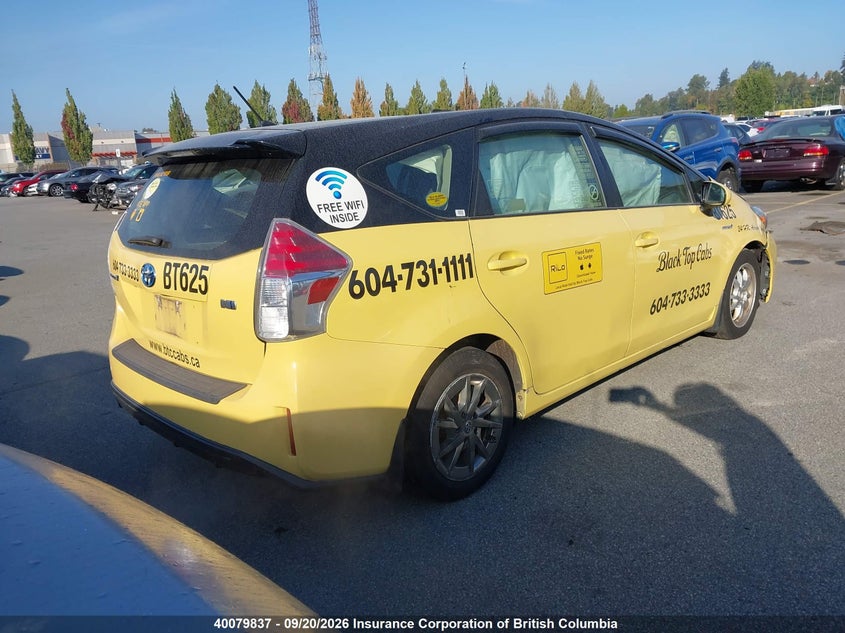 Vin: jtdzn3eu4hj066997, lot: 30103338, toyota prius v 20174