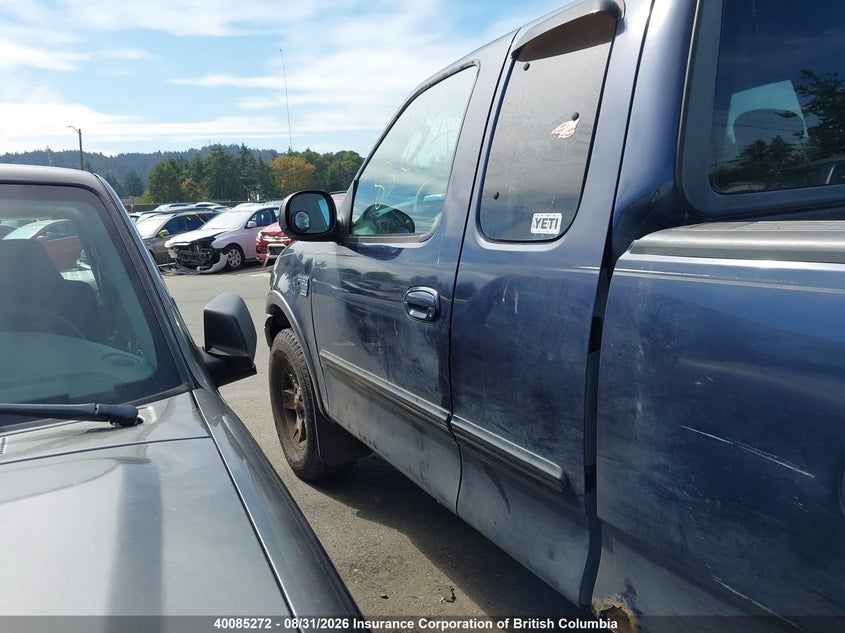 2003 FORD F-150 COUPE 5.4L V-8 260HP