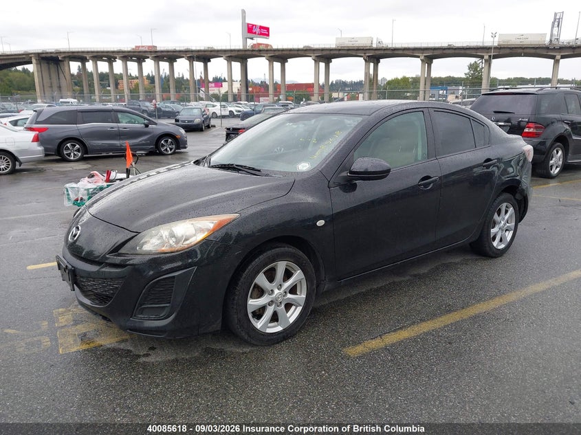 2018 Nissan Sentra S, Right Side, IAAI, VIN 3N1AB7APXJY247006 — photo 2