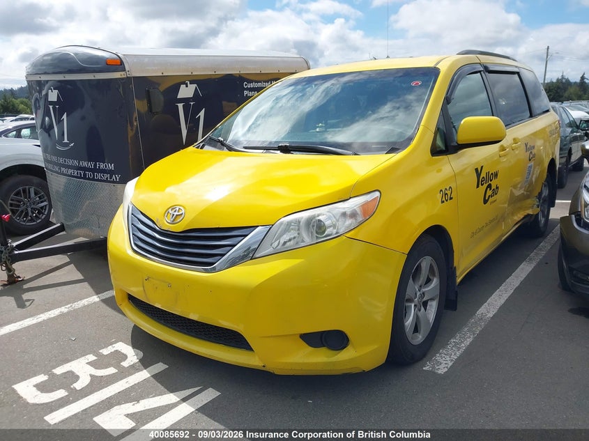 2017 Nissan Armada, Left Side, IAAI, VIN JN8AY2ND5H9011222 — photo 2