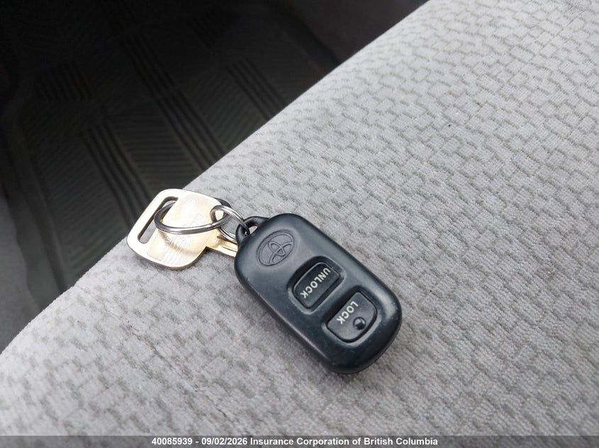 2003 TOYOTA COROLLA SEDAN 1.8L I-4 DOHC, VVT, 130HP