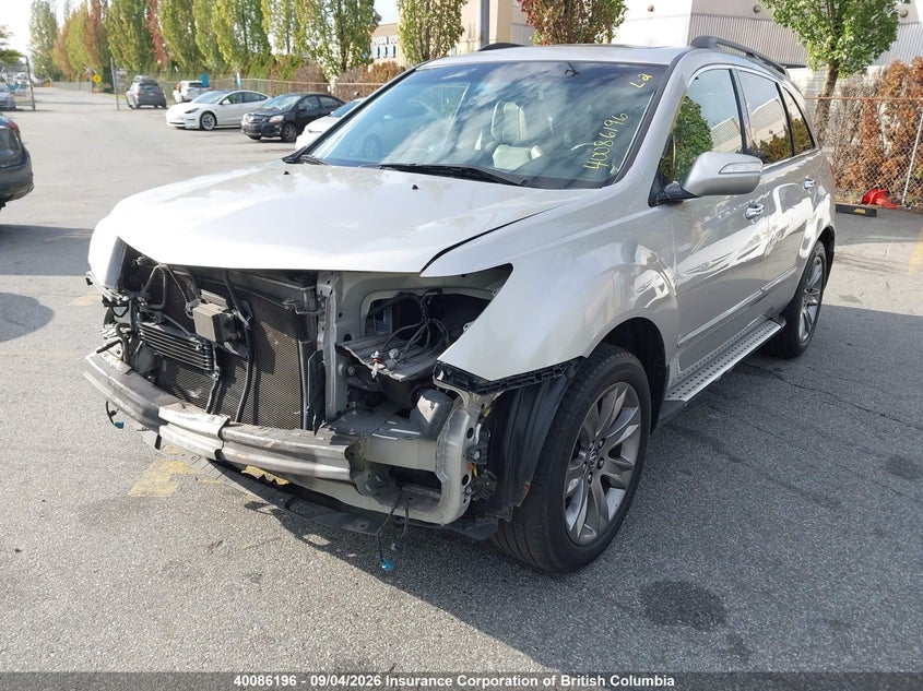 2022 Chrysler Voyager, Front, IAAI, VIN 2C4RC1CG7NR223100 — photo 2