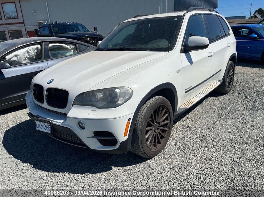 2011 BMW X5, Rear, IAAI, VIN 5UXZW0C58BL655312 — photo 2