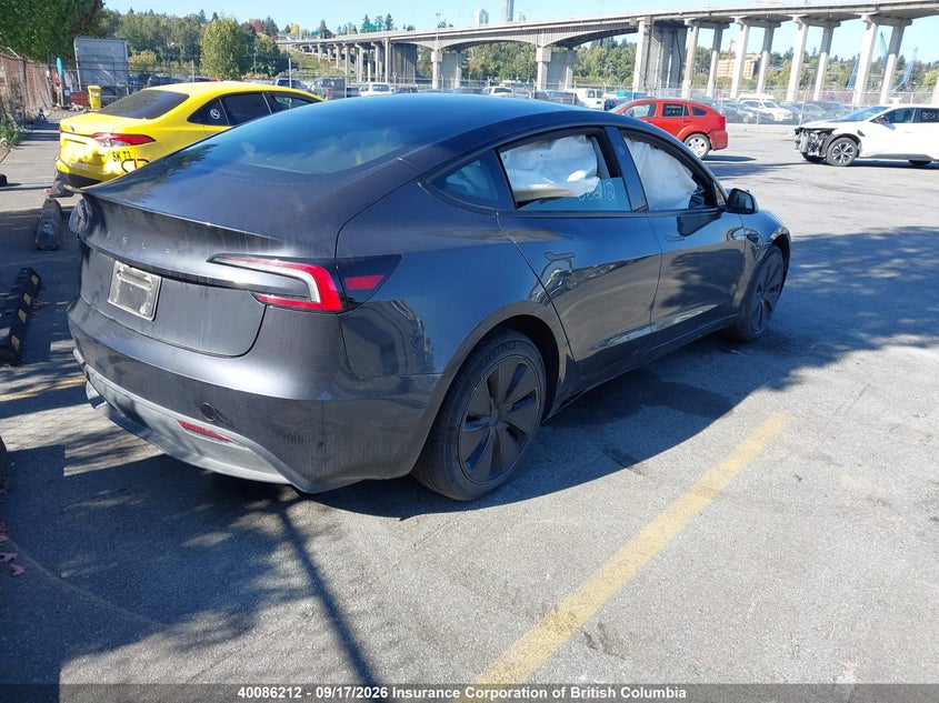 Vin: 5yj3e1ea8sf928715, lot: 30104597, tesla model 3 20254