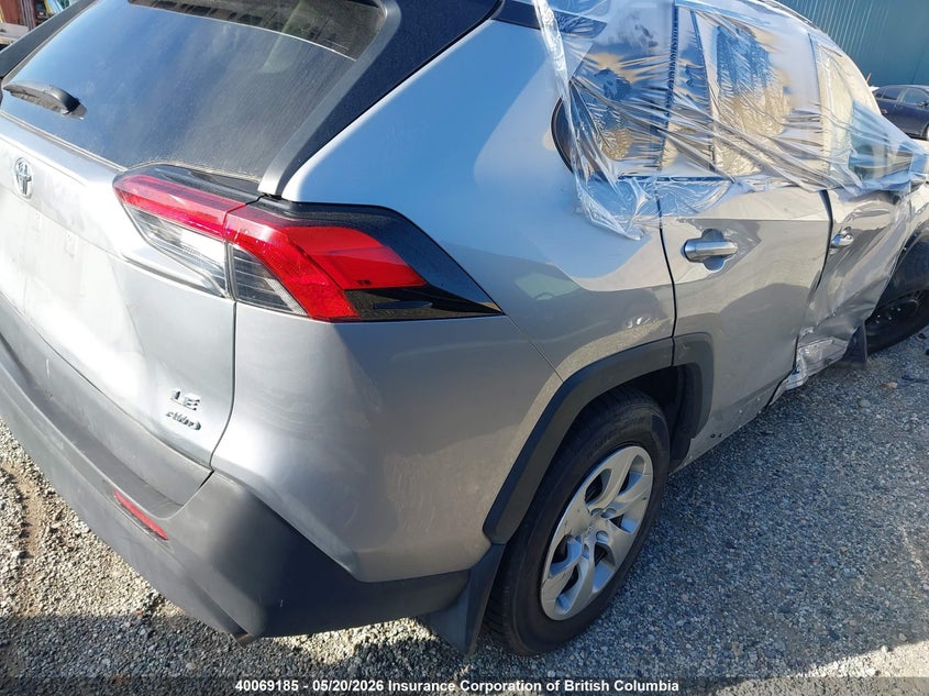Vin: 2t3z1rfv3mc131891, lot: 30104607, toyota rav4 le 20214