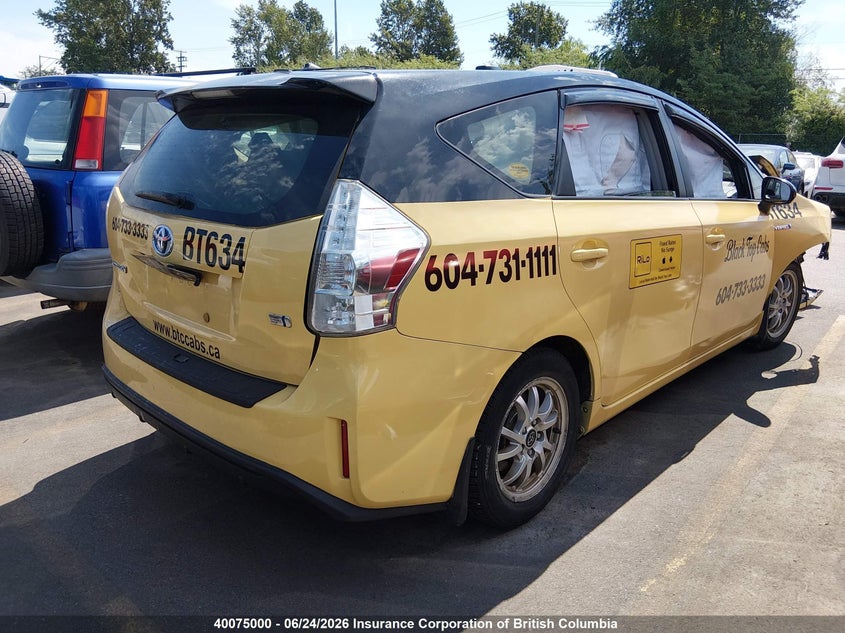 Vin: jtdzn3eu6fj025252, lot: 30104727, toyota prius v 20154